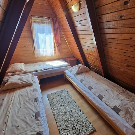 Filarowka אכסניה וובה